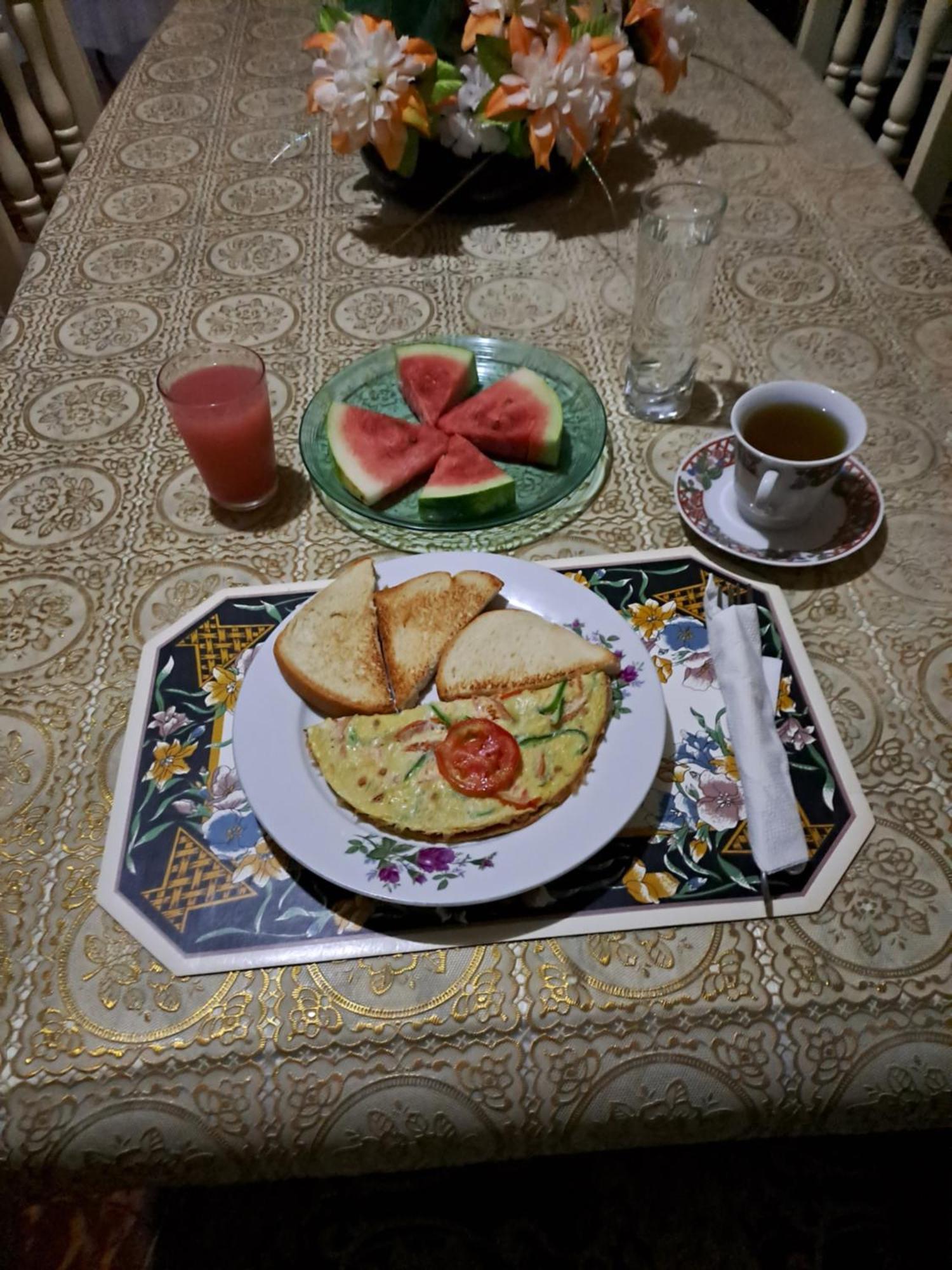 Kingston Airport Bed And Breakfast Esterno foto