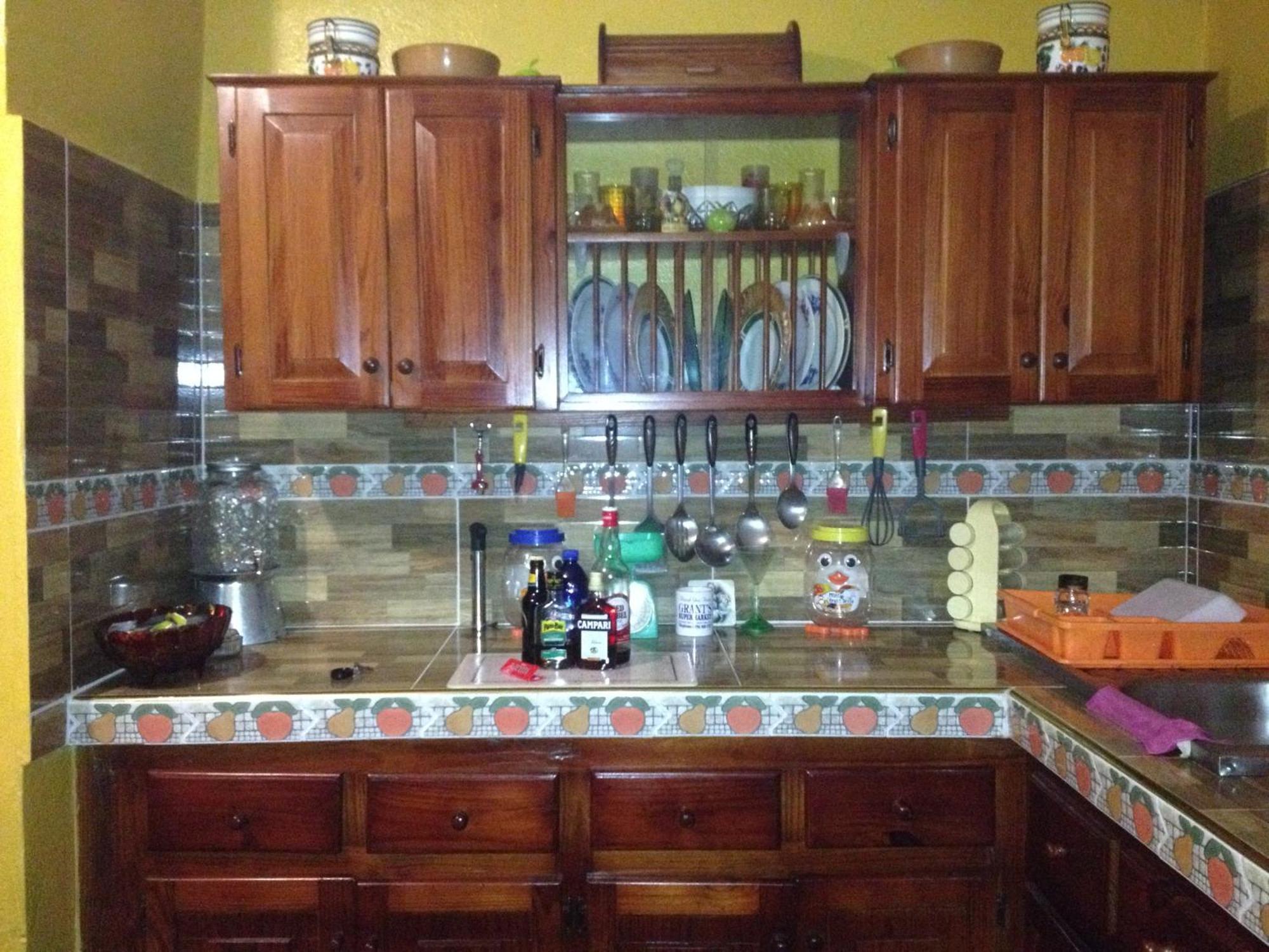 Kingston Airport Bed And Breakfast Esterno foto