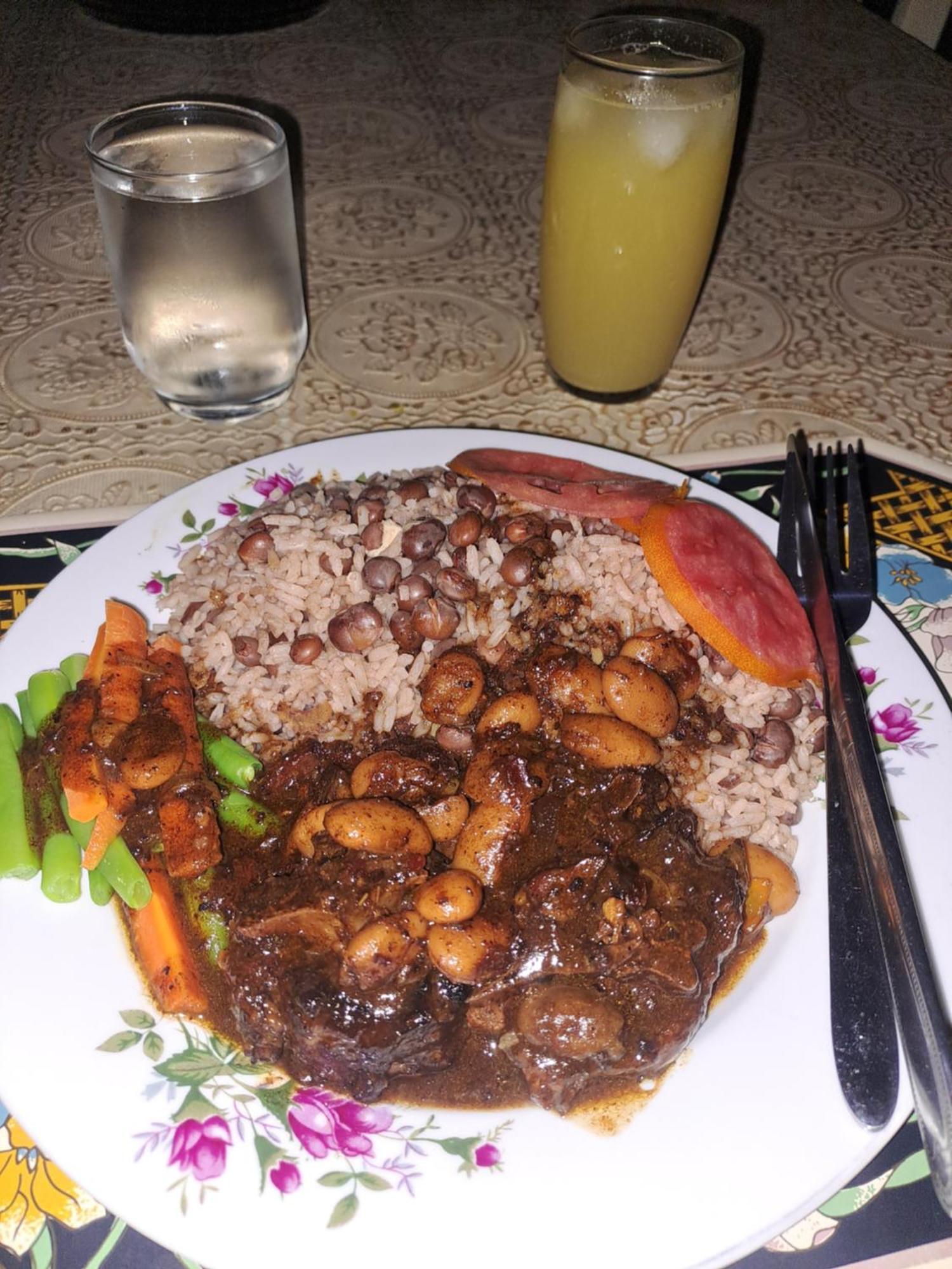 Kingston Airport Bed And Breakfast Esterno foto